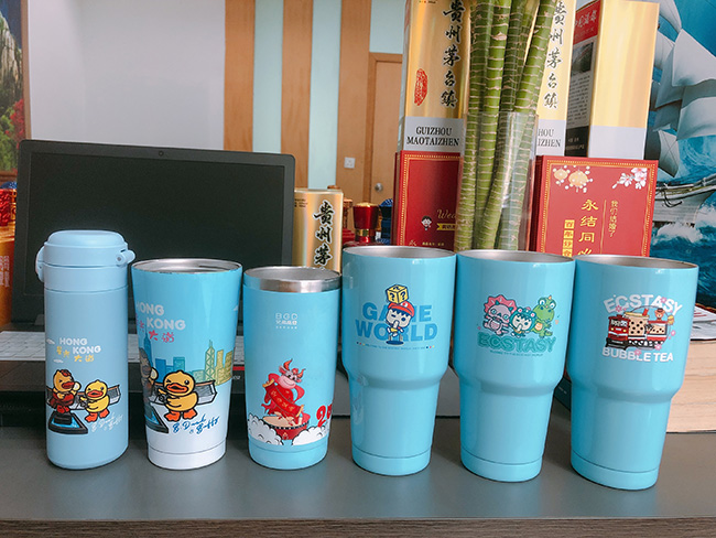 uv打印機能打印曲面嗎？