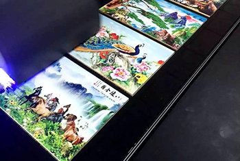 UV打印機在家裝建材行業的應用